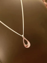 Load image into Gallery viewer, Cubic zirconia open tear pendant
